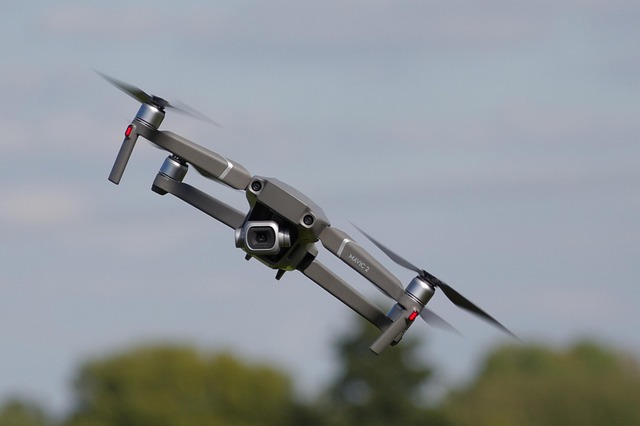 letící dron